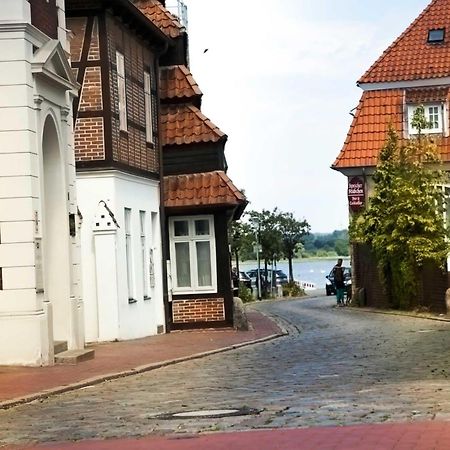 Fewoneustadt-02 نوستاد ان هولستن المظهر الخارجي الصورة